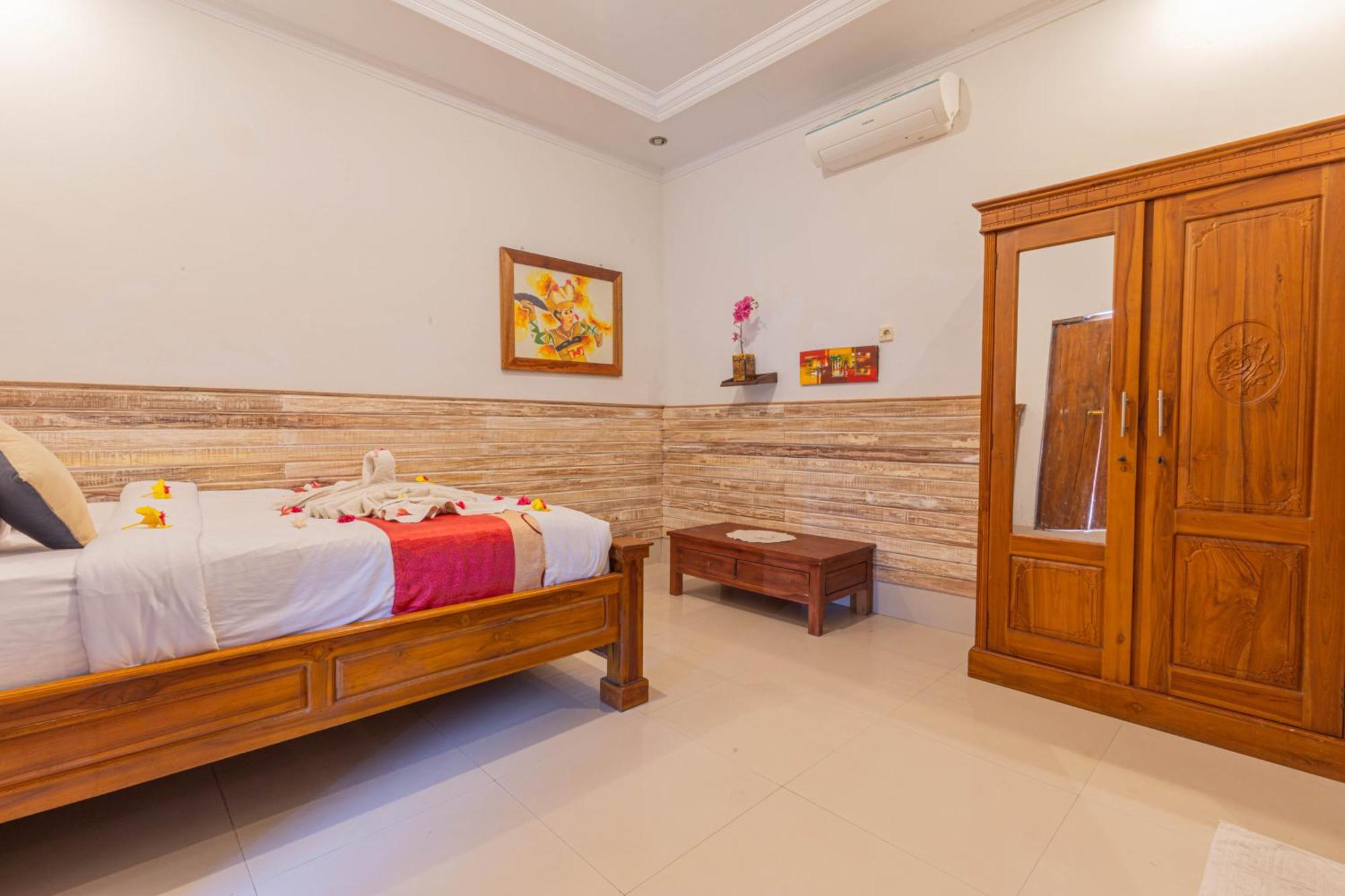 Manta Cottages With Sea View Batununggul Exterior foto